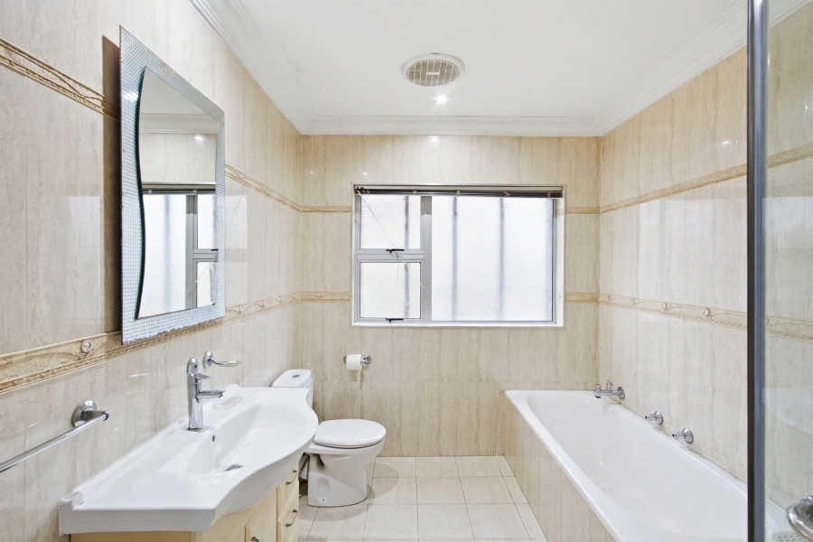 5 Bedroom Property for Sale in Fisher Haven Western Cape
